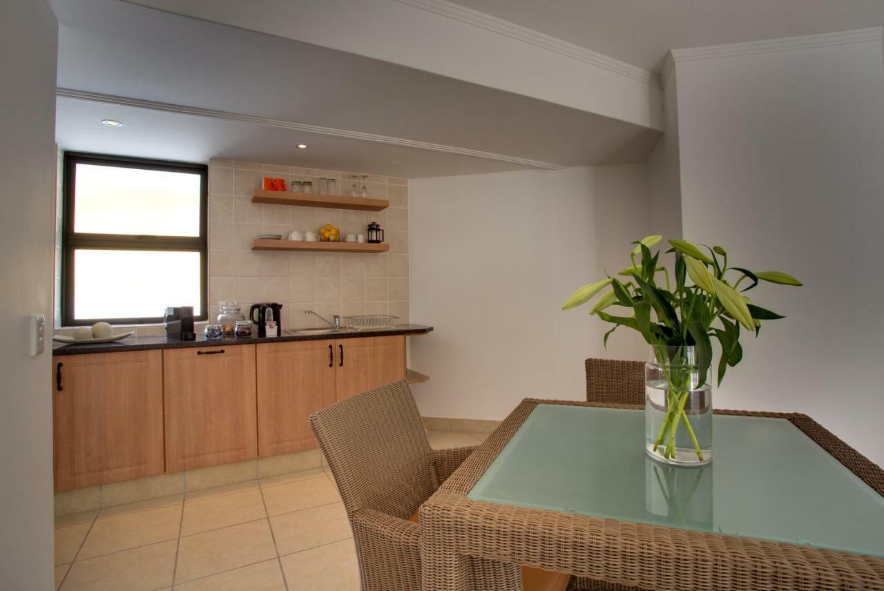 Limoni Luxury Suites Plettenbergbaai Buitenkant foto